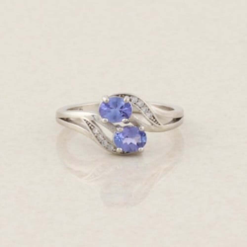 Sterling Silver Natural Tanzanite and Cubic Zirconia Ring Size 5 3/4 Woman Teen